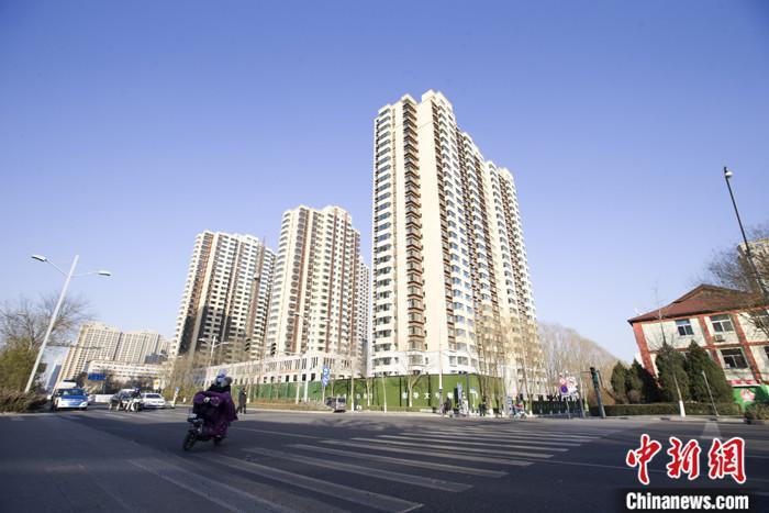 資料圖：與上海外灘一江之隔的陸家嘴金融中心。 湯彥俊 攝