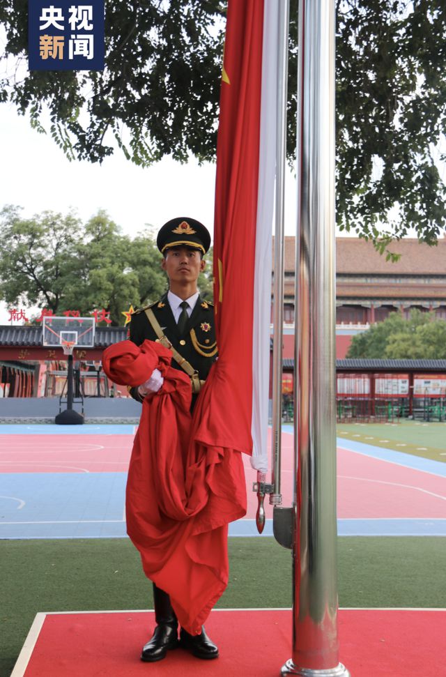 點擊進(jìn)入下一頁