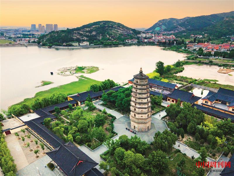 攝圖網_501762453_5A風景區(qū)花果山下海清寺阿育王塔（企業(yè)商用）.jpg